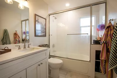 167 E 200 N, Provo, UT 84606 - Photo 23