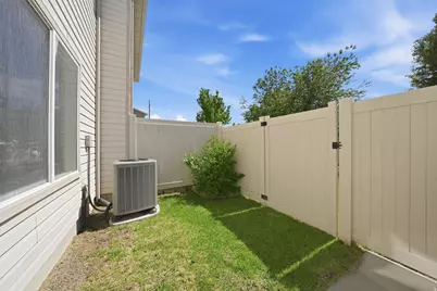 652 W 800 N #70, Clinton, UT 84015 - Photo 25