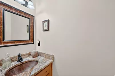 652 W 800 N #70, Clinton, UT 84015 - Photo 15