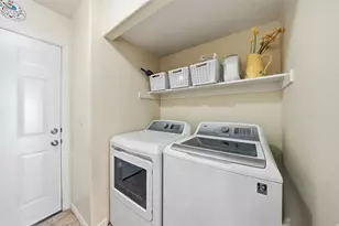 652 W 800 N, Clinton, UT 84015 - Photo 13