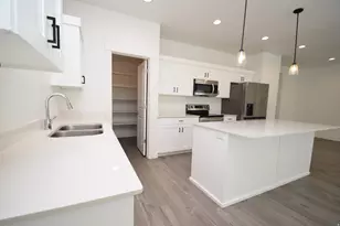 2109 W 1665 Pkwy S, West Haven, UT 84401 - Photo 7