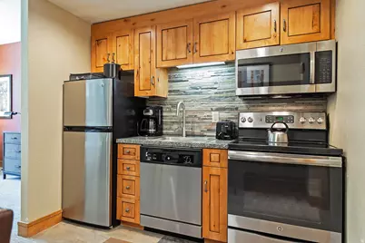 3855 Grand Summit Dr #109 Q2, Park City, UT 84098 - Photo 5