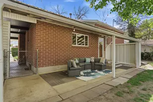 1701 E Village Green Rd, Cottonwood Heights, UT 84121 - Photo 29