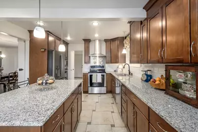 11448 S 1380 E, Sandy, UT 84092 - Photo 17
