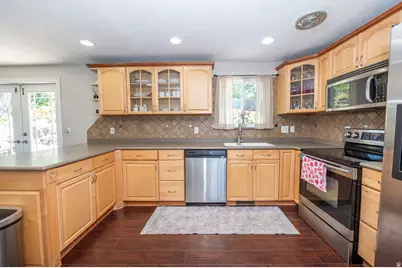 781 Lavina Dr, South Ogden, UT 84403 - Photo 15