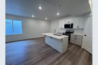 983 W Motor Vu Dr #208, Riverdale, UT 84405 - Photo 23