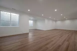 2563 E 2250 N, Layton, UT 84040 - Photo 19