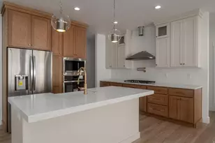 2563 E 2250 N, Layton, UT 84040 - Photo 3