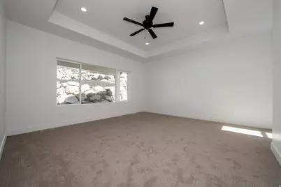 2563 E 2250 N, Layton, UT 84040 - Photo 9