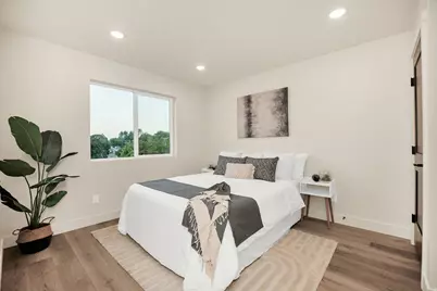 452 N 100 W #104, Logan, UT 84321 - Photo 13