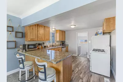 146 E Utah Ave, Tooele, UT 84074 - Photo 7