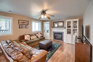 8292 S Piney Ct W, West Jordan, UT 84088 - Photo 13