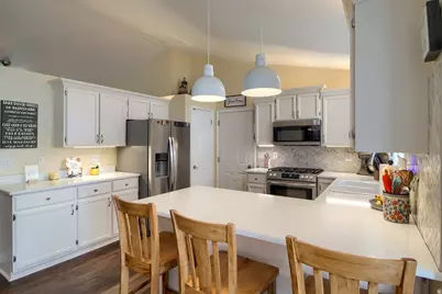 8292 S Piney Ct W, West Jordan, UT 84088 - Photo 7