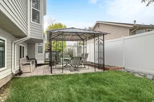 8292 S Piney Ct W, West Jordan, UT 84088 - Photo 33