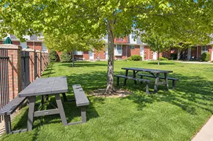 696 E Williamsburg Park Circle, Sandy, UT 84070 - Photo 21