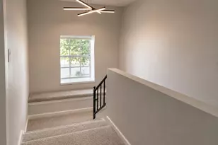 696 E Williamsburg Park Circle, Sandy, UT 84070 - Photo 15