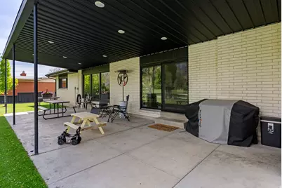 990 N 1500 E, Logan, UT 84321 - Photo 33