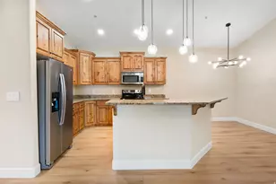 1030 N 995 W, Orem, UT 84057 - Photo 7