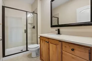 1030 N 995 W, Orem, UT 84057 - Photo 15