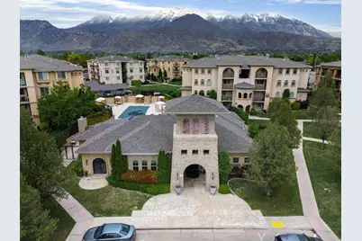 1030 N 995 W #914, Orem, UT 84057 - Photo 17