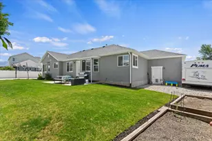 1628 W 1050 S, Syracuse, UT 84075 - Photo 31