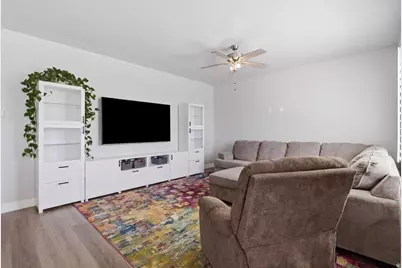 1909 N Mantle Way W, Tooele, UT 84074 - Photo 7