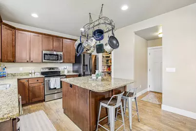 8761 N Durham Ct, Eagle Mountain, UT 84005 - Photo 11