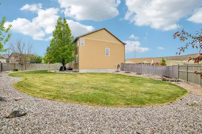 8761 N Durham Ct, Eagle Mountain, UT 84005 - Photo 43