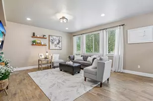 8761 N Durham Ct, Eagle Mountain, UT 84005 - Photo 5