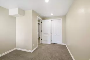 958 E 2100 N, North Logan, UT 84341 - Photo 27