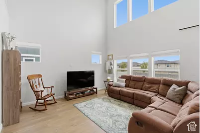 5080 Folkstone Dr, Eagle Mountain, UT 84005 - Photo 5