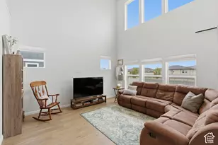 5080 Folkstone Dr, Eagle Mountain, UT 84005 - Photo 5