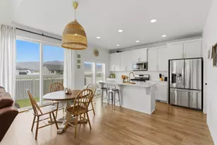 5080 Folkstone Dr, Eagle Mountain, UT 84005 - Photo 7
