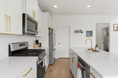 5080 Folkstone Dr, Eagle Mountain, UT 84005 - Photo 11