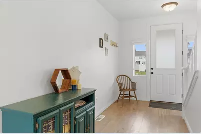 5080 Folkstone Dr, Eagle Mountain, UT 84005 - Photo 15