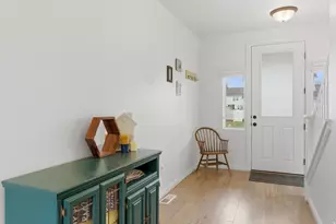 5080 Folkstone Dr, Eagle Mountain, UT 84005 - Photo 15