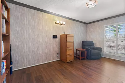 2931 E Robidoux Rd S, Sandy, UT 84093 - Photo 29