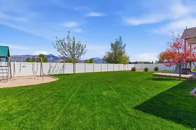 2374 N 2825 W, Plain City, UT 84404 - Photo 37