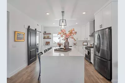 45 E Vantage Dr, North Salt Lake, UT 84054 - Photo 7