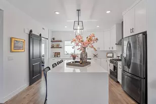45 E Vantage Dr, North Salt Lake, UT 84054 - Photo 7