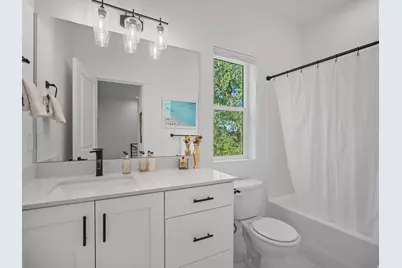45 E Vantage Dr, North Salt Lake, UT 84054 - Photo 23