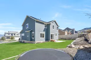 3247 S Tytus Ln, Saratoga Springs, UT 84045 - Photo 39