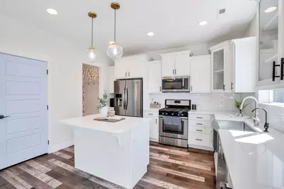3247 S Tytus Ln, Saratoga Springs, UT 84045 - Photo 13