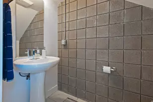 360 W Broadway S, Salt Lake City, UT 84101 - Photo 21