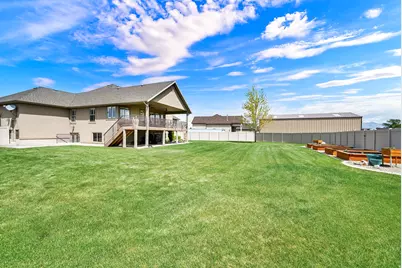 3724 S 3050 W, West Haven, UT 84401 - Photo 31
