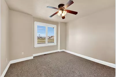 3724 S 3050 W, West Haven, UT 84401 - Photo 17