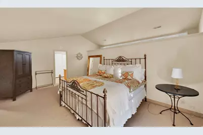 939 S Donner Way E, Salt Lake City, UT 84108 - Photo 15