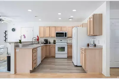 942 S Coyote Cv, Lehi, UT 84043 - Photo 21
