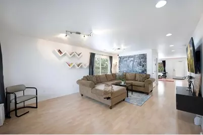 942 S Coyote Cv, Lehi, UT 84043 - Photo 33
