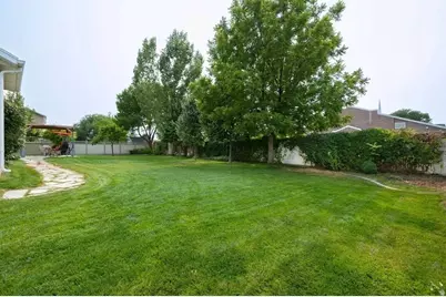 942 S Coyote Cv, Lehi, UT 84043 - Photo 7